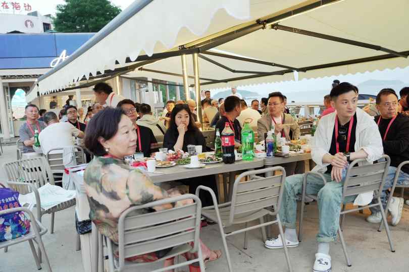 照片直播:辽宁省口腔医学会民营口腔医疗分会2026年第一次学术会议-美迪